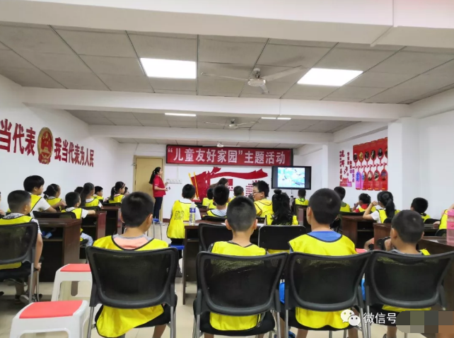 煤机街社区：“肠运动 常健康”知识讲座